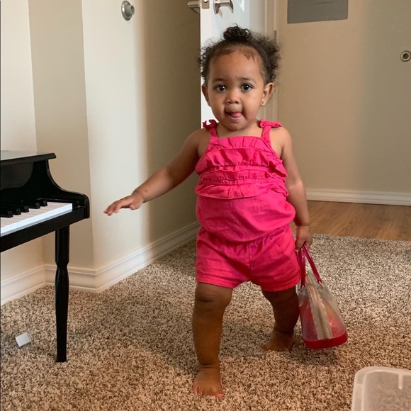 Pink romper - Picture 2 of 2